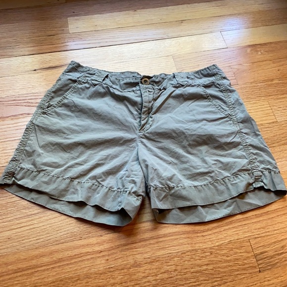 GAP green shorts size 2 all cotton 5 inch inseam‎ - Picture 1 of 6